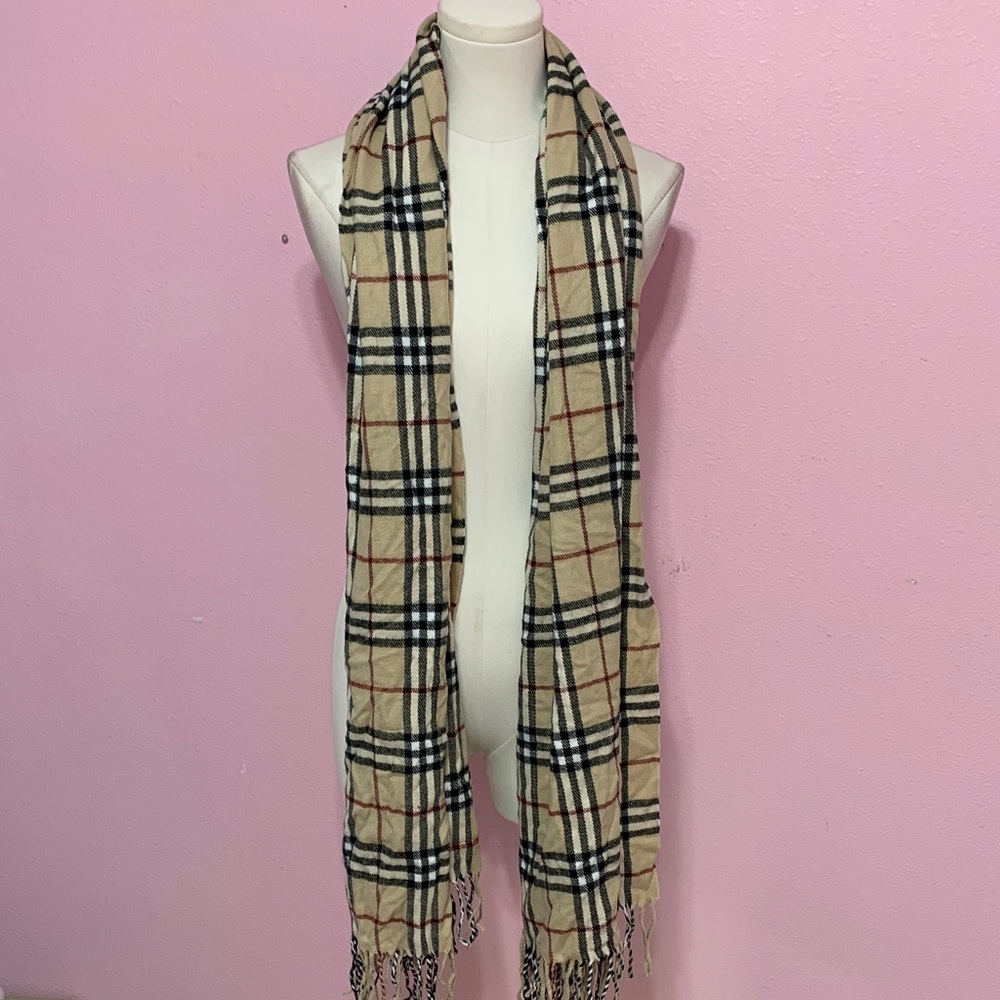 Designer-Inspired Plaid Fringe Scarf - Picture 2 of 7